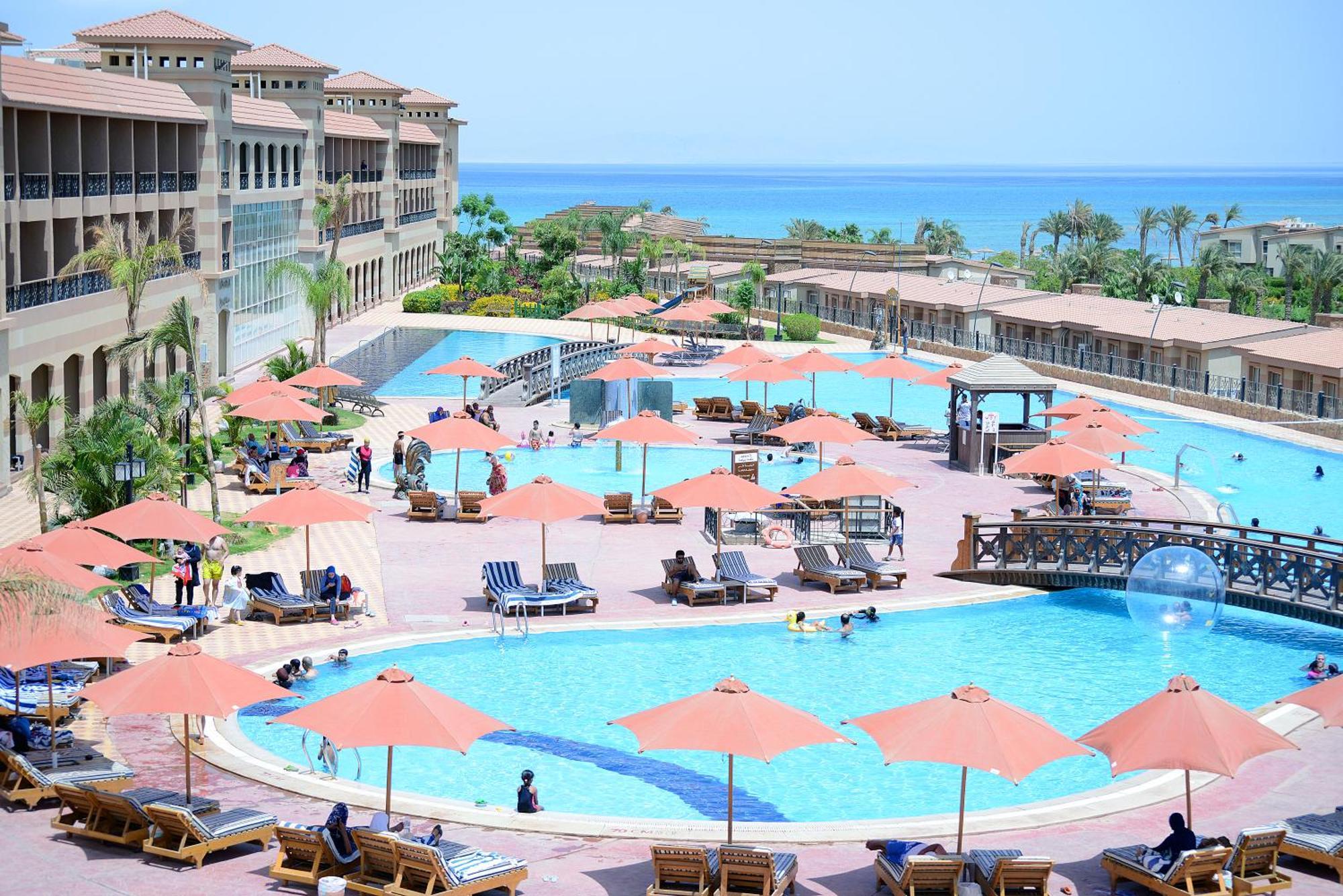 Coral Sea Beach And Aqua Park Ain Soukhna Exteriér fotografie
