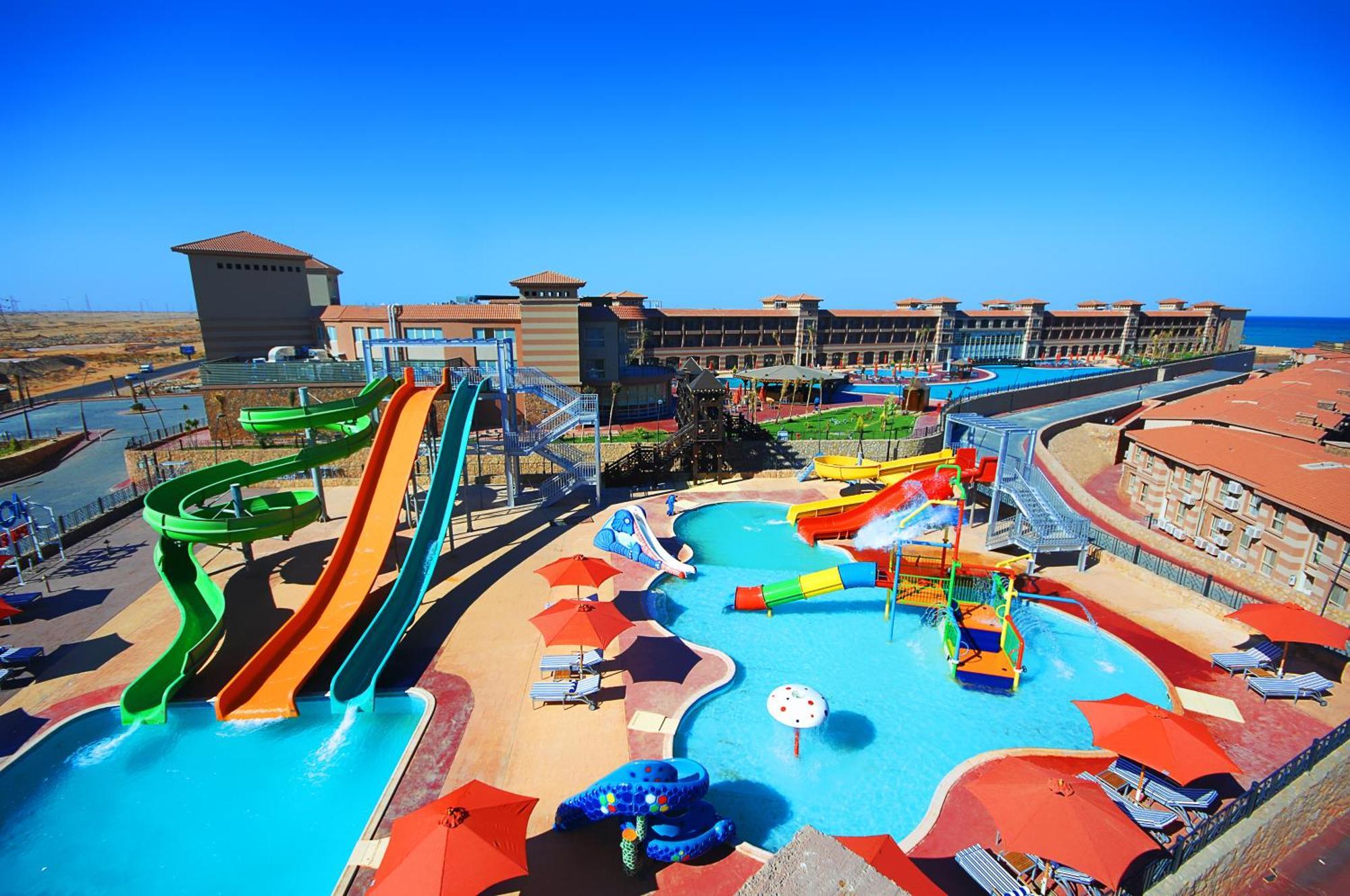 Coral Sea Beach And Aqua Park Ain Soukhna Exteriér fotografie